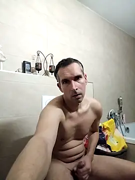 Snapshot of Geiler-boy313 chatting on December 27, 6:53 pm Geiler-boy313 online show from December 27, 6:53 pm