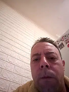 david geam online show from December 19, 8:23 pm