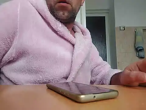 david geam online show from December 2, 8:08 am