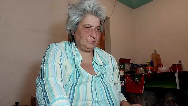 Snapshot of ExquisiteMature chatting on January 29, 7:00 pm ExquisiteMature online show from January 29, 7:00 pm