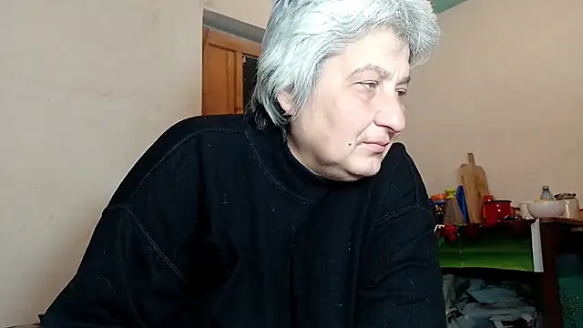 Snapshot of ExquisiteMature chatting on February 6, 8:02 pm ExquisiteMature online show from February 6, 8:02 pm