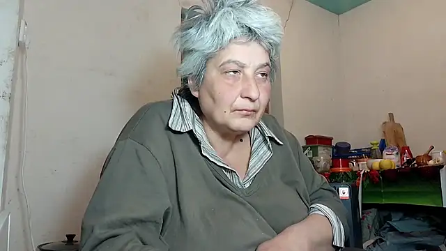 Snapshot of ExquisiteMature chatting on February 7, 1:32 pm ExquisiteMature online show from February 7, 1:32 pm