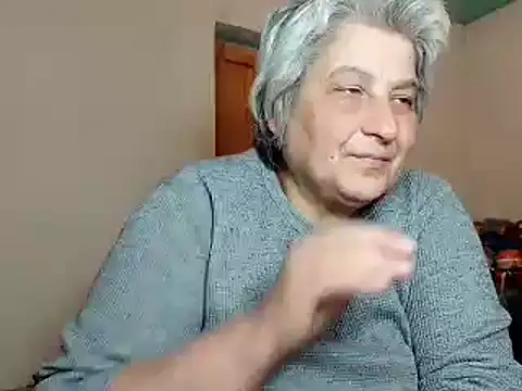 Snapshot of ExquisiteMature chatting on February 15, 12:37 am ExquisiteMature online show from February 15, 12:37 am