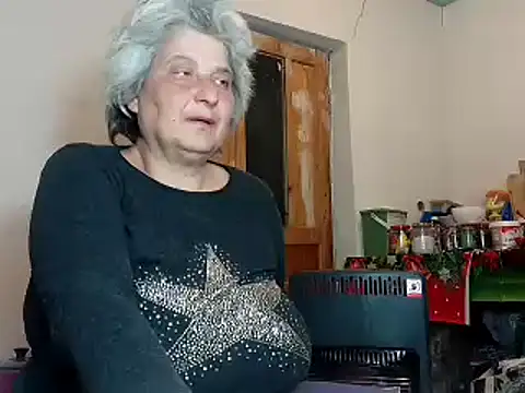 Snapshot of ExquisiteMature chatting on March 10, 3:34 am ExquisiteMature online show from March 10, 3:34 am