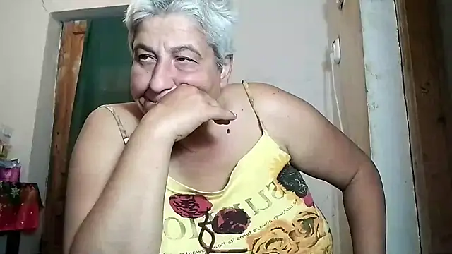 Snapshot of ExquisiteMature chatting on September 22, 8:49 am ExquisiteMature online show from September 22, 8:49 am