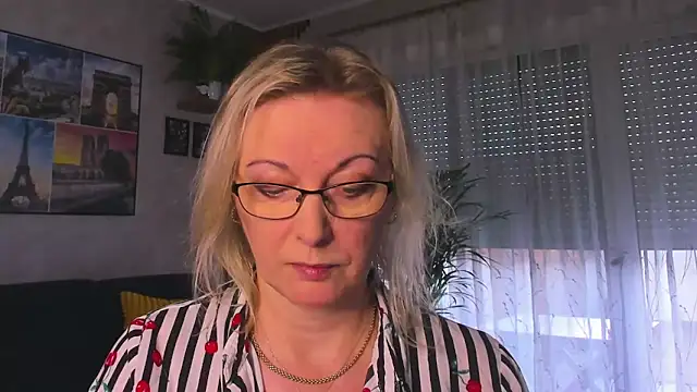 vanessa chat online show from February 23, 2:14 pm