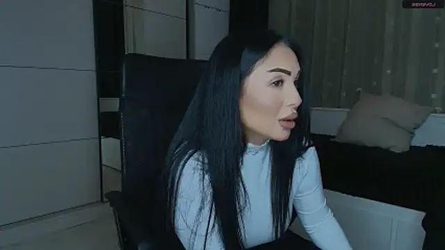 Snapshot of mistress_meryem chatting on February 6, 10:57 pm mistress meryem online show from February 6, 10:57 pm