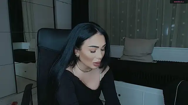 Snapshot of mistress_meryem chatting on February 23, 10:51 pm mistress meryem online show from February 23, 10:51 pm