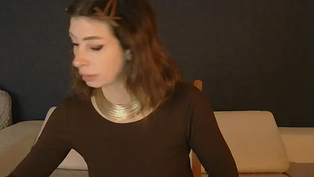 WhiteQueen888 online show from September 25, 7:12 am