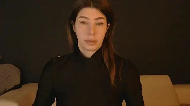 WhiteQueen888 online show from January 17, 5:05 pm