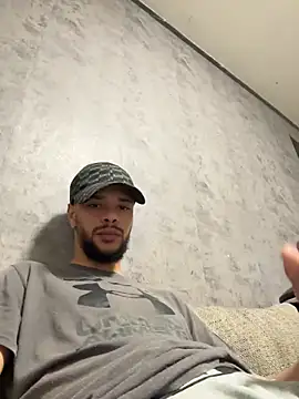 Lionayowe online show from April 19, 8:55 pm