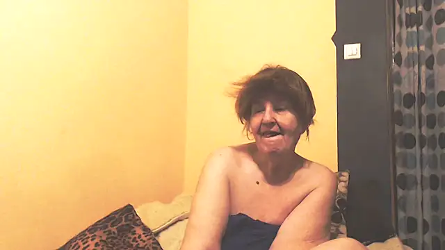 MioritaHard online show from April 15, 8:42 pm