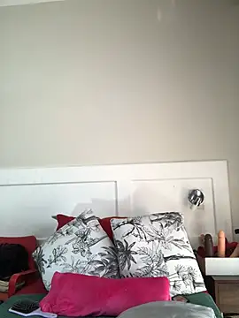 LuciousLips96 online show from February 17, 6:31 am