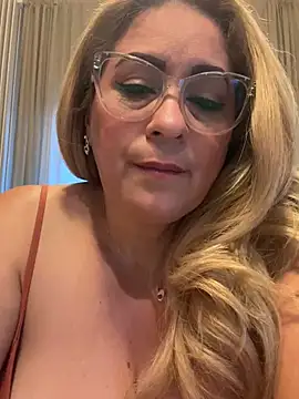 x elena x online show from February 25, 1:39 pm