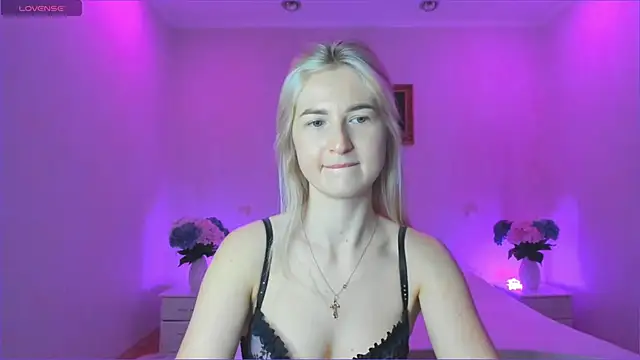 AnnaCarrera online show from January 7, 10:30 pm