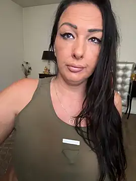 TiffanyRoxx online show from November 19, 11:32 am