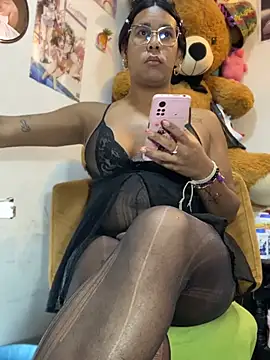 Snapshot of GoddessAlix chatting on July 15, 2:55 pm GoddessAlix online show from July 15, 2:55 pm