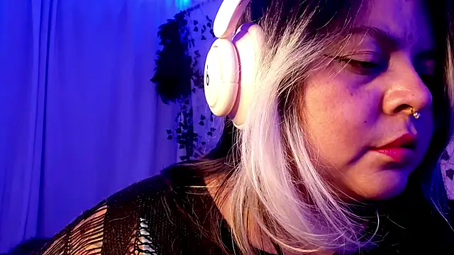 Satyn doll online show from December 9, 12:12 am