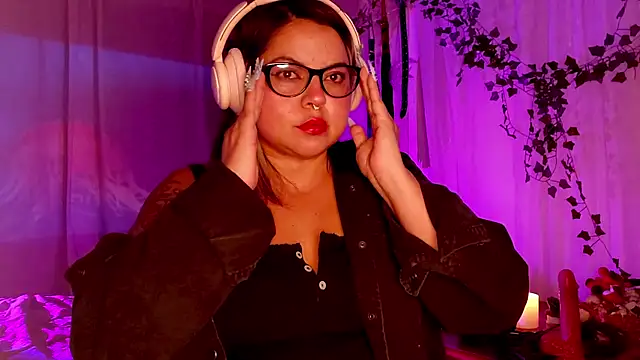 Satyn doll online show from December 16, 12:15 am