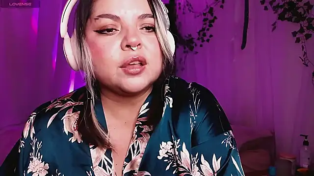 Satyn doll online show from January 10, 2:04 am