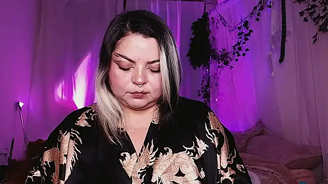 Satyn doll online show from January 11, 12:01 am