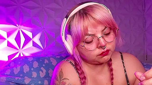 Satyn doll online show from March 5, 12:28 am