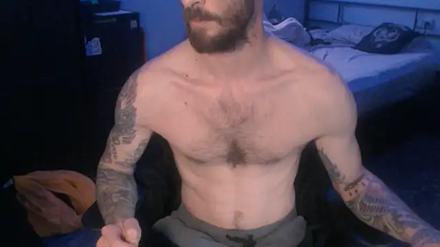 SexxxyLouis online show from March 18, 1:31 pm