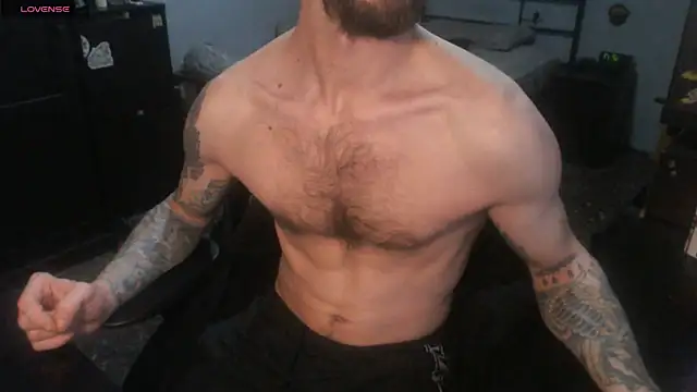 SexxxyLouis online show from December 14, 11:15 am