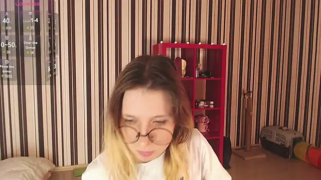  Hanna Moon  online show from February 28, 7:05 am