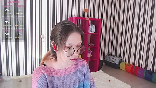  Hanna Moon  online show from March 19, 7:51 am