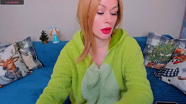 EllenMoore online show from December 23, 3:48 am