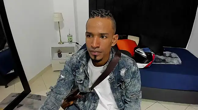 Snapshot of anhtony_wayans chatting on December 14, 8:29 pm anhtony wayans online show from December 14, 8:29 pm