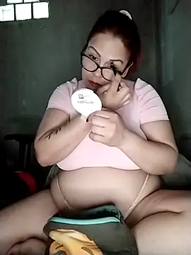 AyantiPonz79 online show from November 2, 5:04 pm