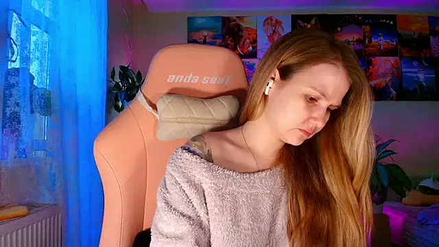 GoodWitch  online show from January 19, 9:57 am