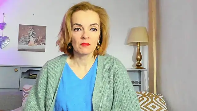 KateConner online show from February 11, 8:42 pm