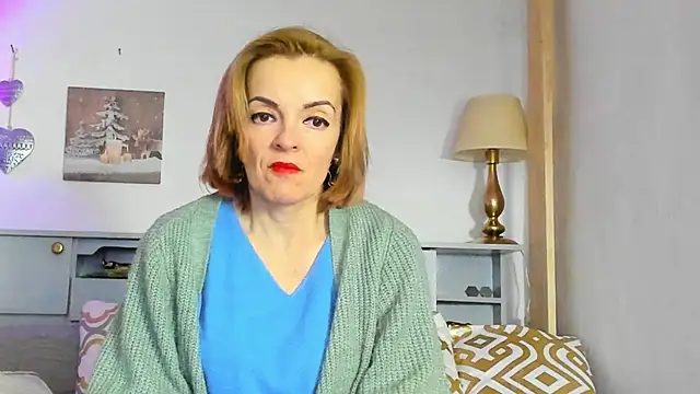 KateConner online show from February 11, 11:44 pm