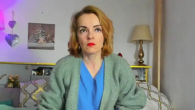 KateConner online show from February 26, 8:11 pm