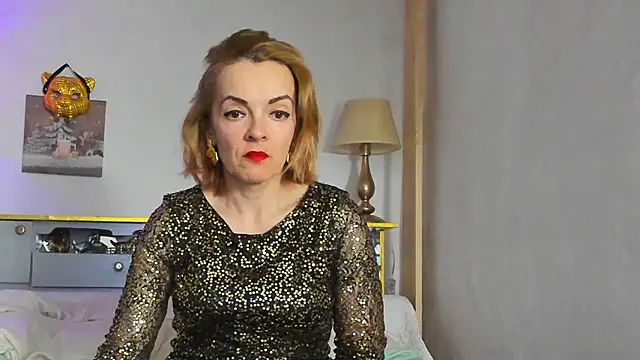 KateConner online show from March 10, 10:45 pm