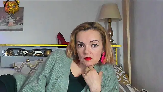 KateConner online show from March 19, 10:53 pm