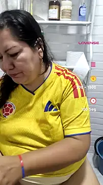 Snapshot of Brenda_Berck_ chatting on June 28, 12:00 pm Brenda Berck online show from June 28, 12:00 pm