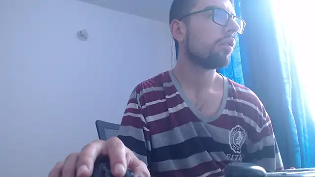 fvckolombianguyy online show from February 5, 1:22 pm