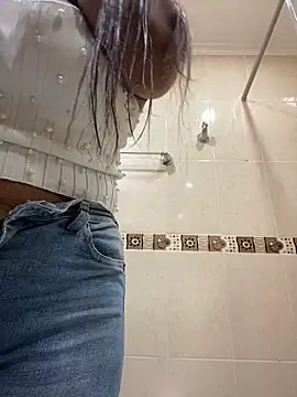 Fancyxlove online show from December 23, 12:30 pm