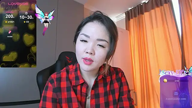 azure moon2 online show from March 4, 8:13 am