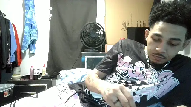 bigdickjojo69 online show from February 15, 2:08 am