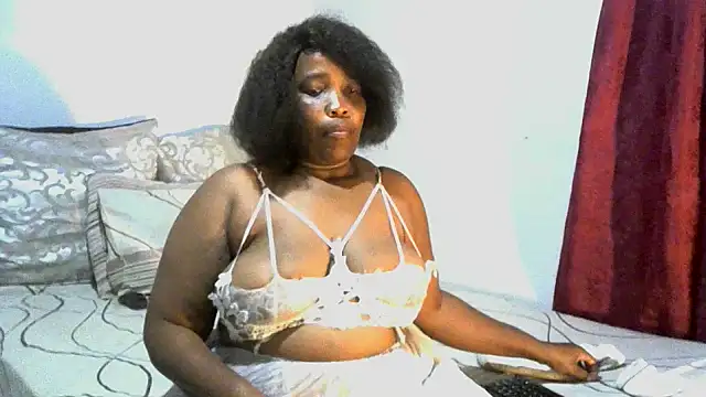 Snapshot of LadyLillyX chatting on March 24, 5:29 pm LadyLillyX online show from March 24, 5:29 pm