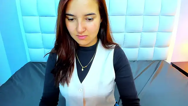 teresasroom  online show from March 28, 12:49 pm