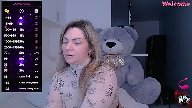 KristiOwen online show from March 22, 5:17 am