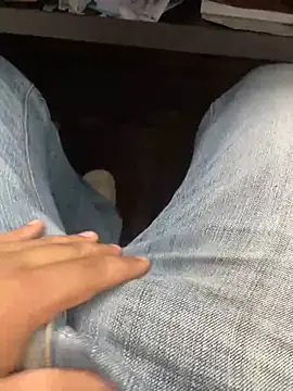 kavilv69fuck online show from January 7, 5:22 am