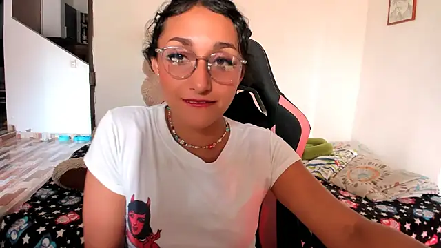 adrena 10 online show from July 10, 10:01 pm