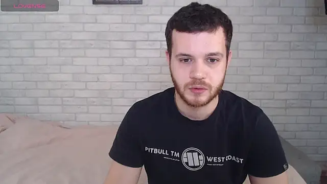 Snapshot of Alexxx_horny chatting on February 7, 9:13 am Alexxx horny online show from February 7, 9:13 am